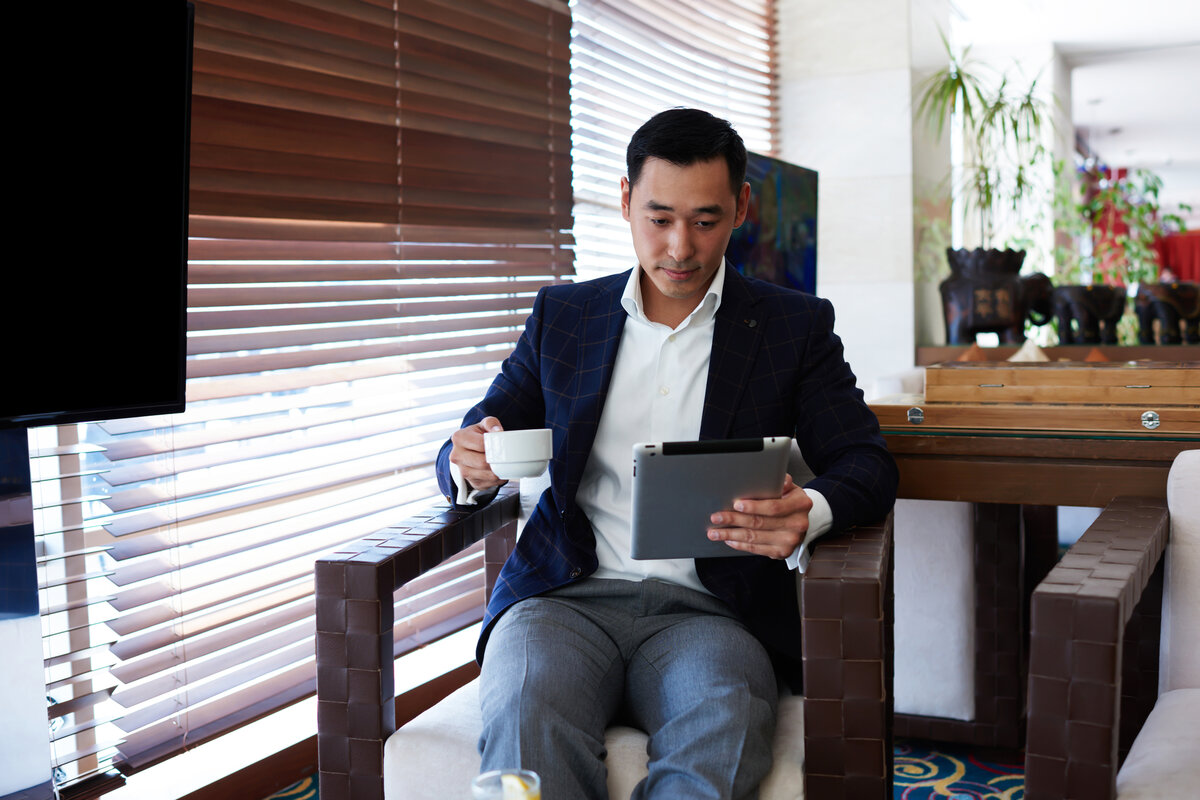 8 Successful CEO Habits You Should Follow - StartUp Mindset
