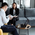 Issuing Employees Company Stock: A Guide for Startups
