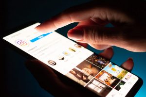 Start an Online Clothing Brand on Instagram