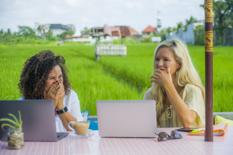 18 Businesses You Can Start with Friends StartUp Mindset